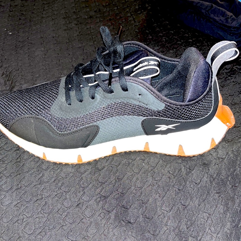 Mens Reebok sneakers